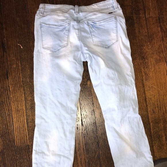 Sold - Picture 3 of 3